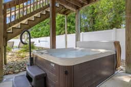 Golfer's House | Heated Pool, Hot Tub, Golf Cart - Image 3
