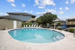 Golf Group Cottage | Pet-Friendly, Pools, Beach - Image 3