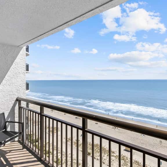 Oceanfront Resort ! Indoor/Outdoor Pools, Lazy River, Views - Image 1
