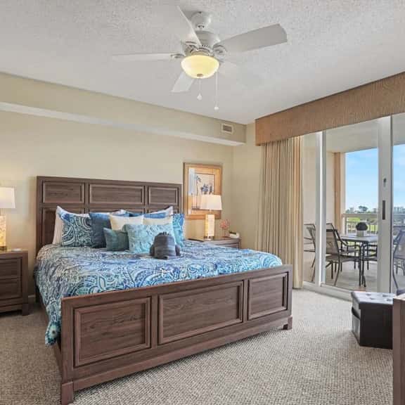 Holiday Getaway at Barefoot North Tower | Waterway Views & Resort Amenities - Image 1