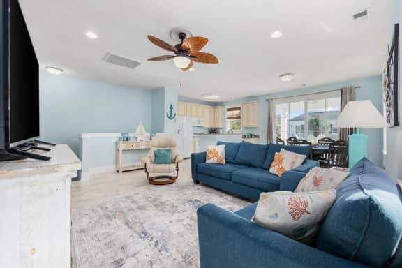 Golfer's Townhome | Resort Pools, Hot Tubs, Pets OK - Image 5