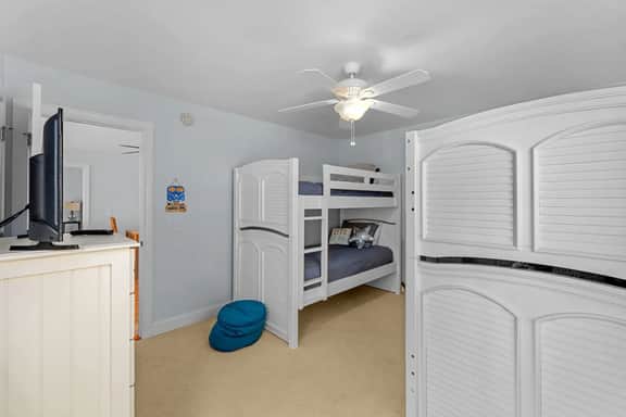 Golf Group House | Heated/Chilled Pool, 2-Min to Beach - Image 4