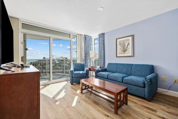 Golfer's Condo | Waterpark Resort, Ocean View - Image 1